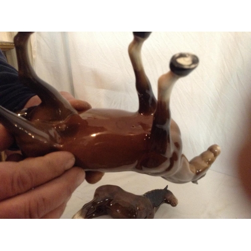 295 - ROYAL DOULTON SHIRE HORSE AND A BESWICK HORSE