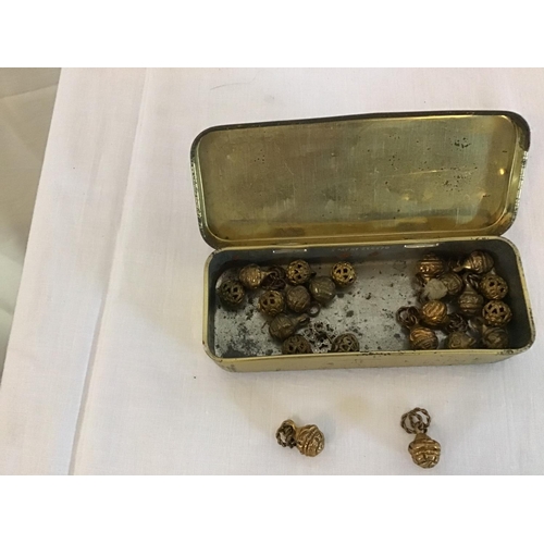 104 - COLLECTION OF BUTTONS, BUCKLES ETC