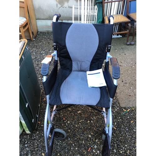 17 - KARMA FOLDING WHEELCHAIR AND FOLDING SUN LOUNGER