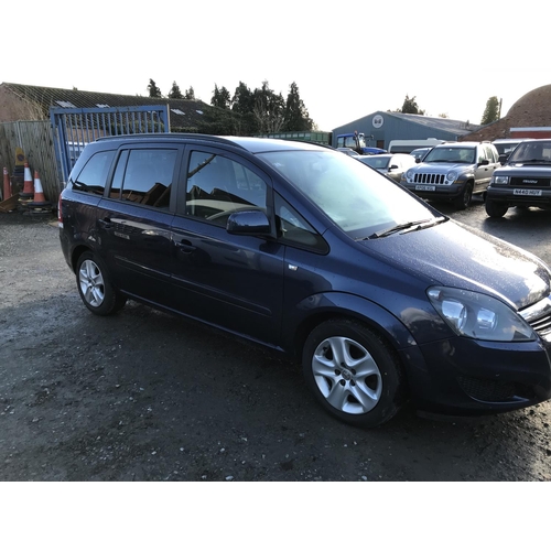 72 - 2012 VAUXHAL ZAFIRA CDTI DIESEL 12 MONTHS MOT 4 NEW TYRES NEW BATTERY NEW BRAKE PADS NEW REAR DISKS ... 