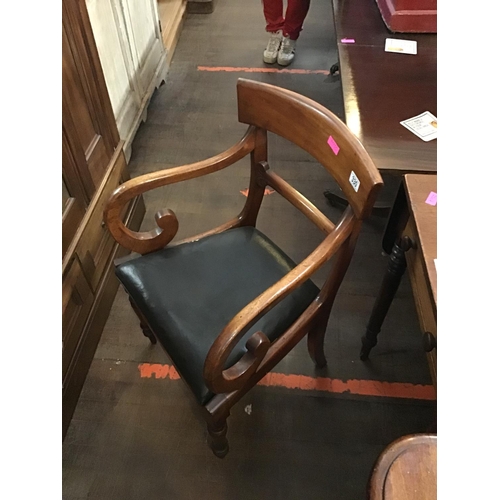 330 - VICTORIAN MAHOGANY ARMCHAIR