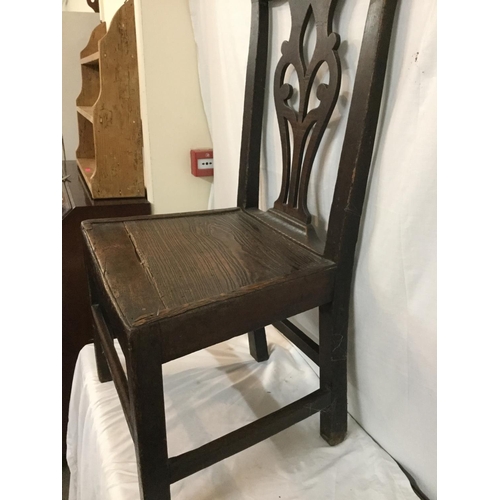 406 - EARLY GEORGIAN OAK STRETCHERED HALL CHAIR