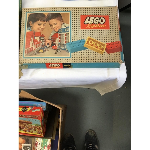 55 - BOX OF VINTAGE GAMES TO INCLUDE LEGO, SNOOKER CUES ETC