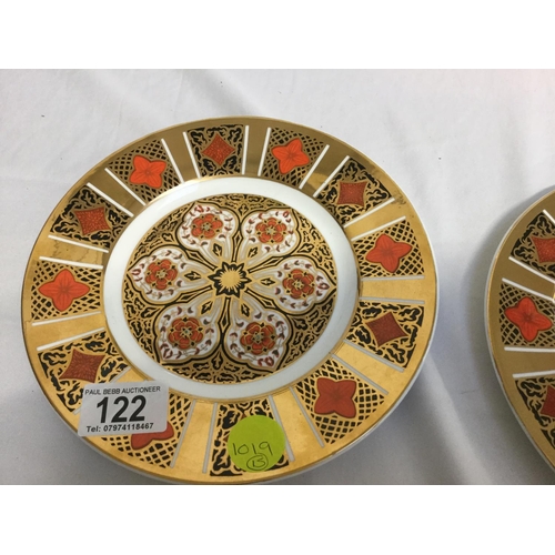 122 - 2 DERBYSHIRE BURTONDALE PLATES - IMARI PATTERN