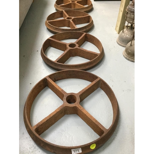 171 - 4 CAST IRON CAMBRIDGE ROLLER WHEELS