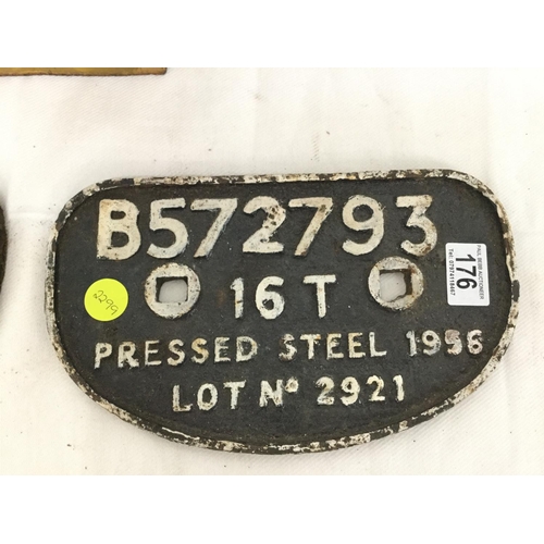 176 - 2 CAST IRON WAGON PLATES & ROAD LAMP