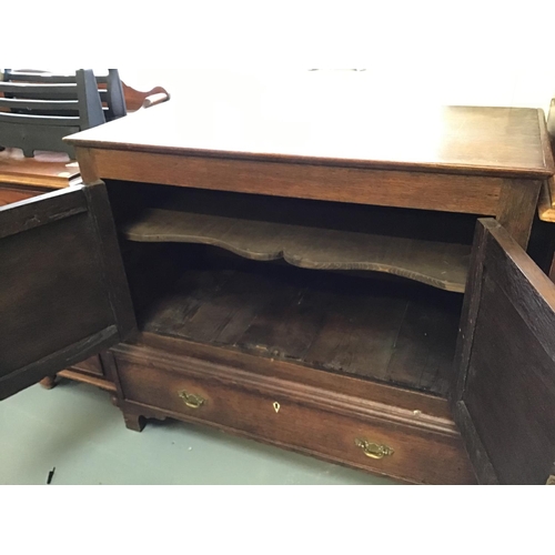 245 - OAK CUPBOARD WITH 2 DOORS OVER 1 DRAWER - 22