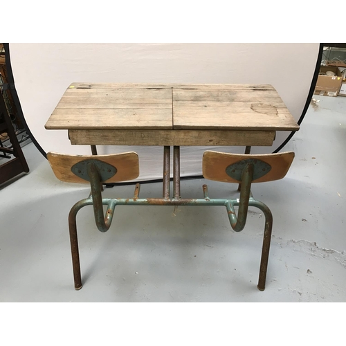 291 - VINTAGE SCHOOL DESK - NO CHAIR SEATS