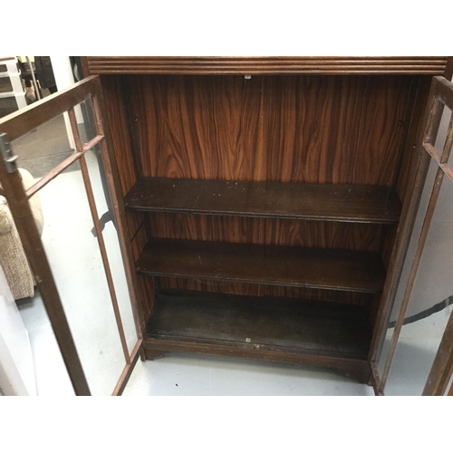 386 - OAK DISPLAY CABINET 10