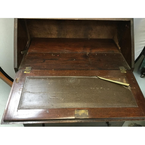 389 - OAK BUREAU BOOKCASE WITH LEADED GLASS