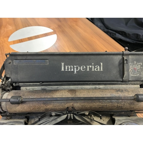 341 - VINTAGE IMPERIAL TYPEWRITER