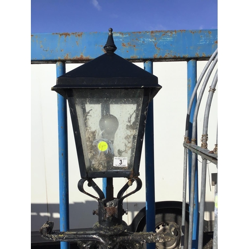 3 - METAL GARDEN LAMP POST
H 86