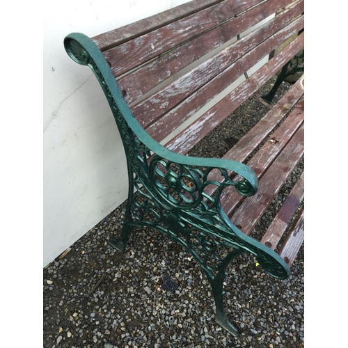 82 - GARDEN BENCH
L 49