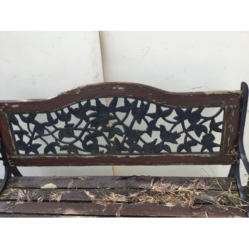 98 - GARDEN SEAT
L 50