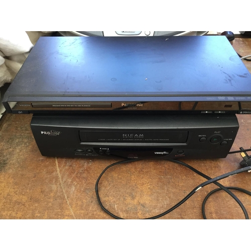 189 - QTY OF ELECTRIC ITEMS TO INCLUDE STERIO, VHS PLAYER, DVD PLAYER ETC