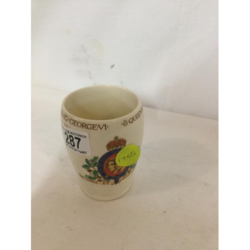 287 - QTY OF CRESTED WARE AND ROYAL COMMEMORATIVE MUGS