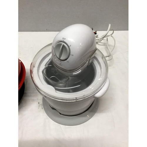 400 - ELECTRIC JEWELLERY CLEANER, FONDU SET, ICE CREAM MAKER