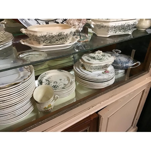 405 - LARGE QTY OF CHINA TO INCLUDE CHAMBER POT, WASH BOWLS ETC