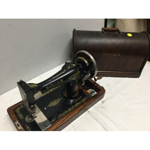 421 - VINTAGE SINGER SEWING MACHINE IN CASE - NO KEY