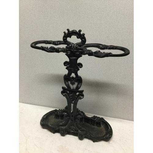 425 - CAST IRON STICK STAND