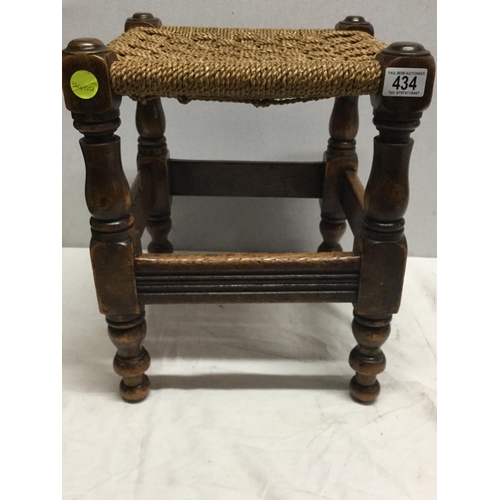 434 - OAK STRETCHERED STOOL