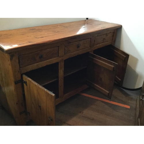 436 - LARGE OAK 3 DOOR 3 DRAWER SIDEBOARD
L 69