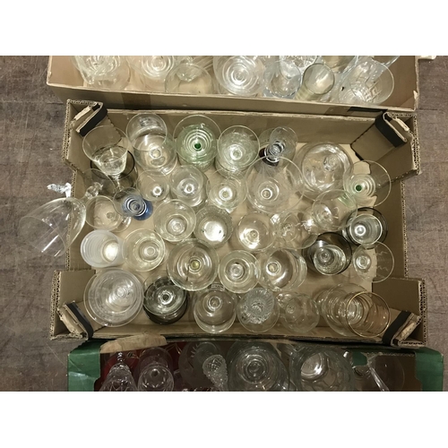 541 - 4 BOXES OF GLASSWARE