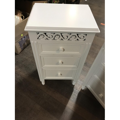 551 - PAIR OF WHITE PAINTED 3 DRAWER BEDSIDE CABINETS
H 28