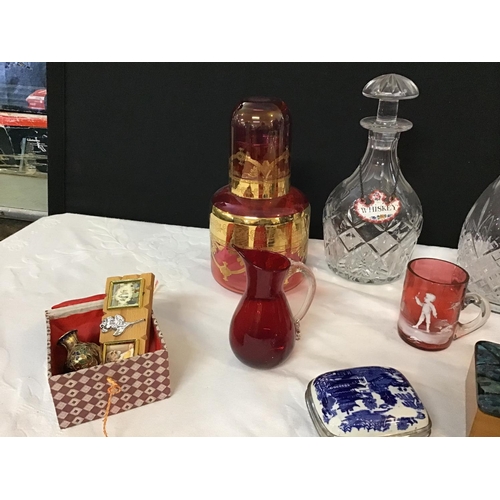 363 - QTY OF GLASSWARE AND CERAMICS TO INCLUDE  CRANBERRY GLASS ETC