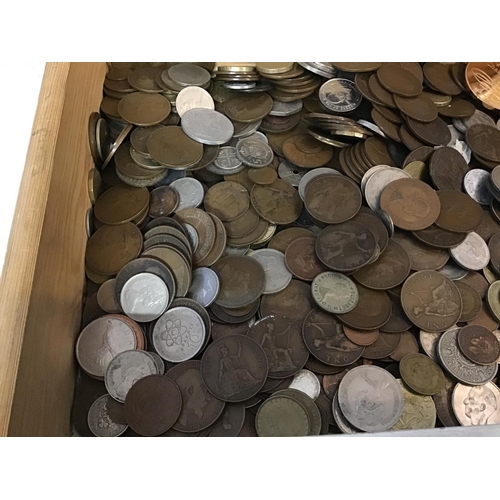 373 - QTY OF COINS