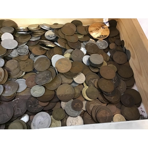 373 - QTY OF COINS