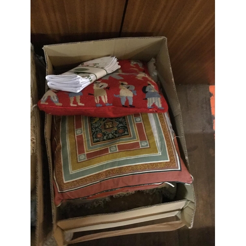 560 - 6 BOXES OF LINEN ETC