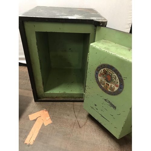 473 - VICTORIAN MILNERS SAFE WITH KEY