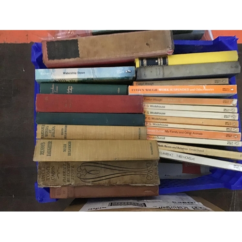 500 - QTY OF BOOKS INCLUDING  SPORT, WAR BOOKS ETC