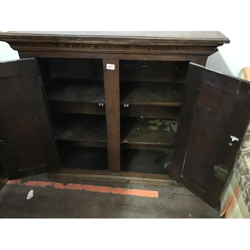 617 - EARLY OAK 2 DOOR WALL CUPBOARD
W 40