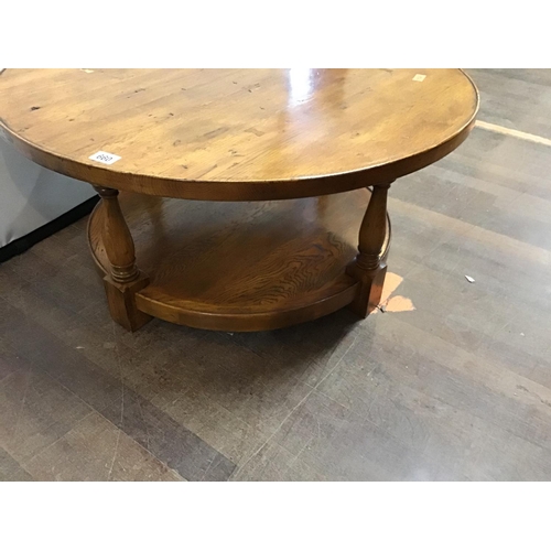 660 - GOOD QUALITY OAK CIRCULAR COFFEE TABLE A/F
D 36