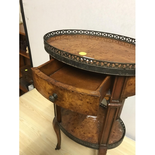 669 - BRASS RIMMED BURR WALNUT SOFA TABLE
H 28