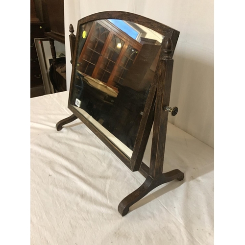 726 - OAK FRAMED FREE STANDING MIRROR
H 18