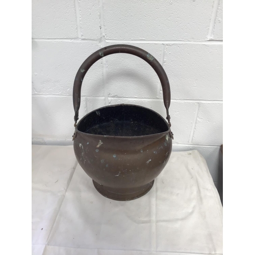 8 - LARGE VICTORIAN COPPER KETTLE, STIRRUP PUMP AND COPPER COAL SCUTTLE