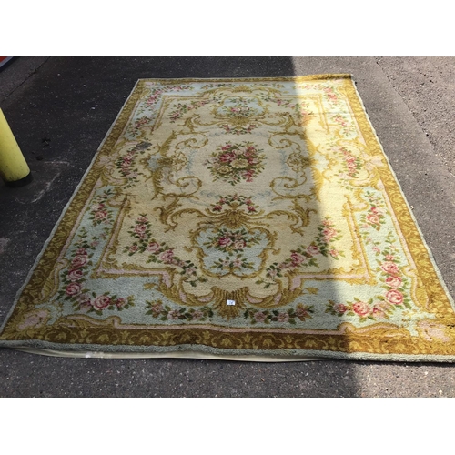24 - VINTAGE PATTERNED CARPET -114