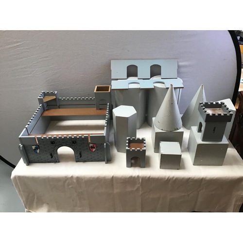 39 - 2 WOODEN MODEL FORTS