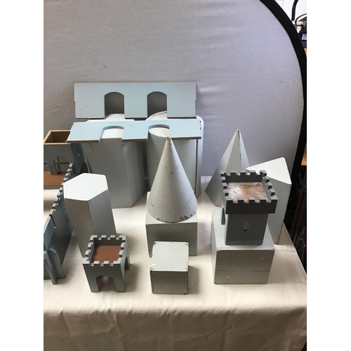 39 - 2 WOODEN MODEL FORTS