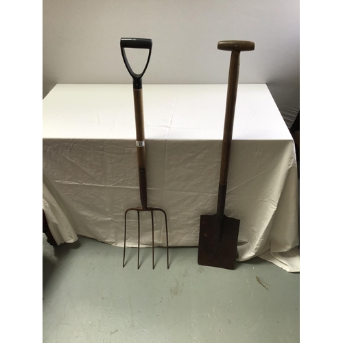 22 - VINTAGE HAY FORK AND SPADE