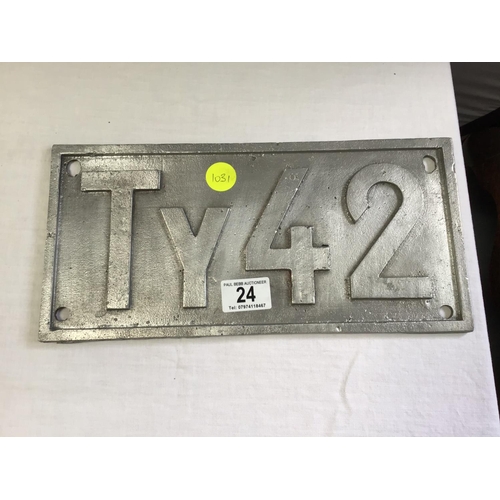 24 - 3 REPRODUCTION RAILWAY RELATED SIGNS