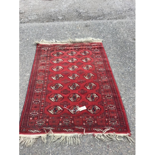 210 - EARLY ORIENTAL CARPET
60