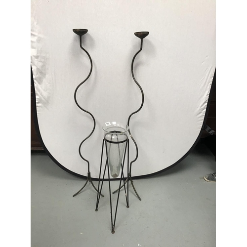 213 - 2 METAL CANDLE STANDS & GLASS VASE IN STAND
