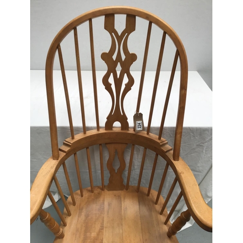 224 - REPRODUCTION BEECH SPLAT BACK WINDSOR CHAIR A/F