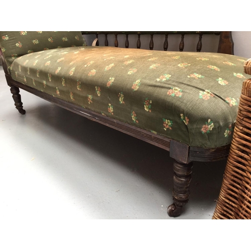 233 - EDWARDIAN CHAISE LOUNGE
61