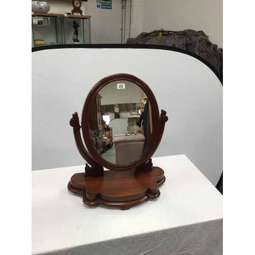 Lot 252       