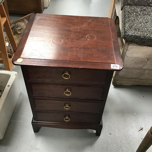 Lot 279       
